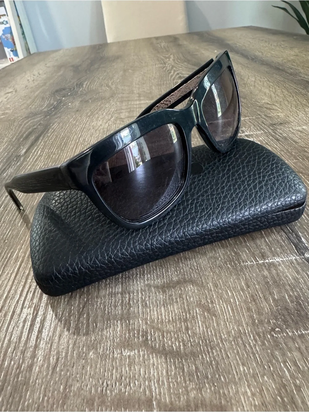 Etro Black Women's Oversized Cat-Eye Sunglasses 55-18